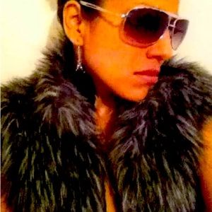 Express
Gray Olsen-style Faux Fur Vest